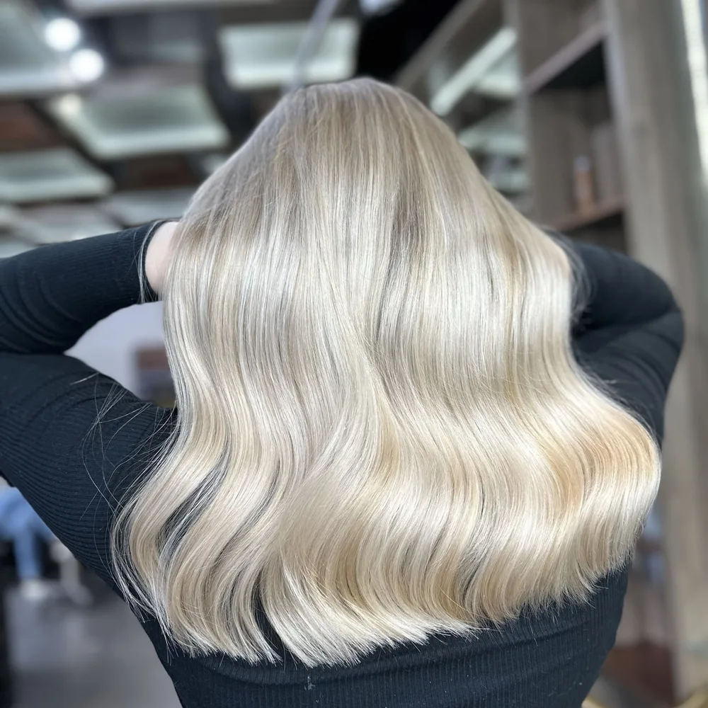 Koloryzacja wielotonowa — Wielowymiarowy kolor z głębią | Realizacja Creative Hair Studio Gdańsk